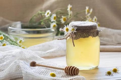 العسل الأبيض … عسل نادر وخاص